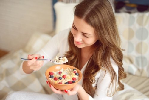 Desayuno con porridge de avena